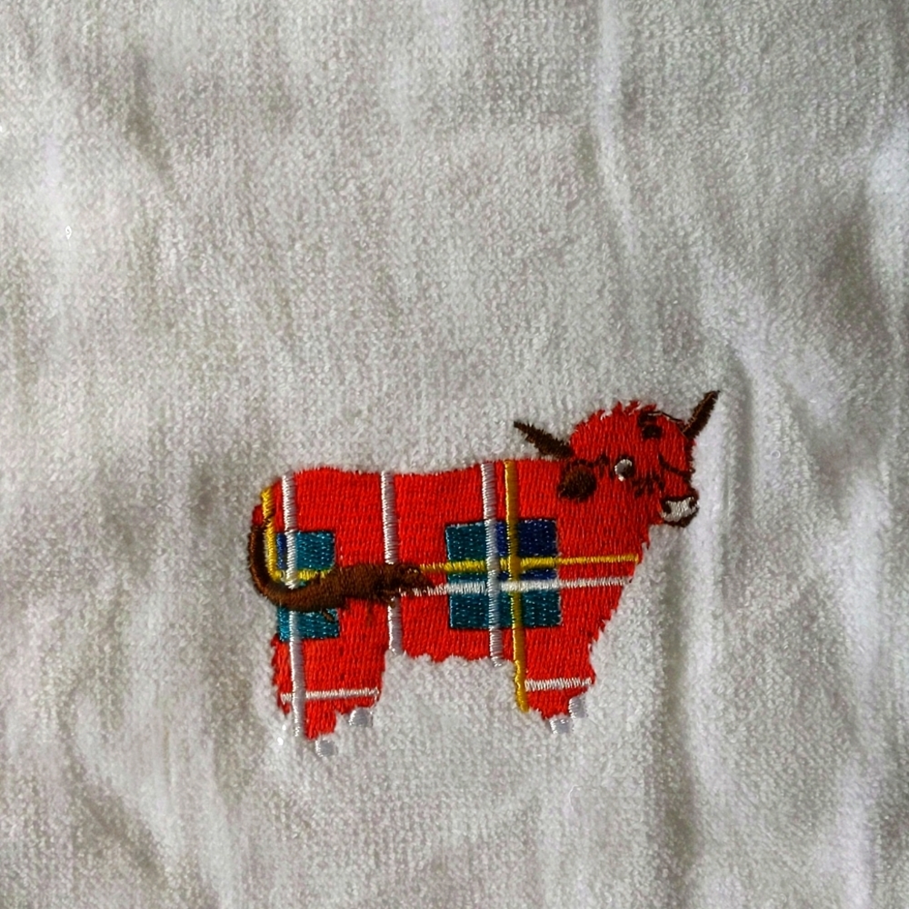 Highland Tartan Cow Coo terry towel NWOT red blue